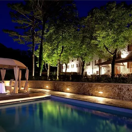 La Contessa, On The Pure & Green Hills Of *